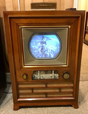 First Colour TV RCA CT 100