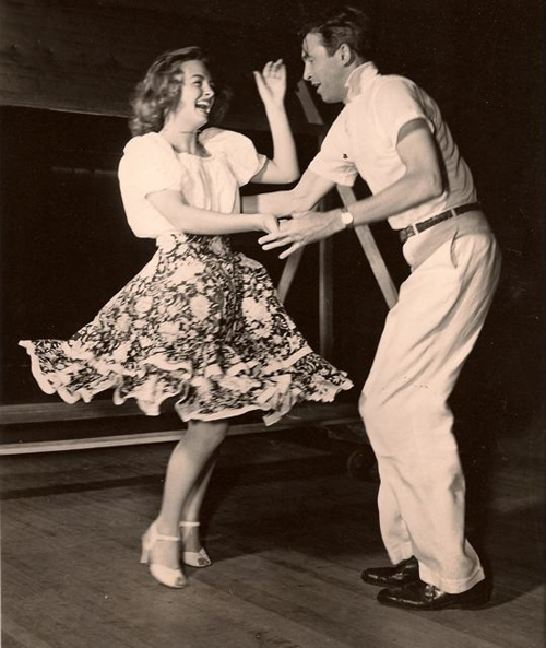 1940s dancers swing 