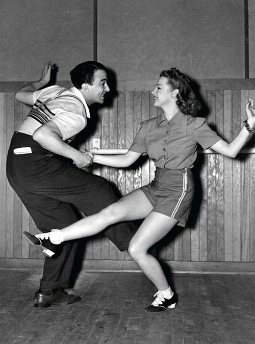 1940s dancers lindy swing